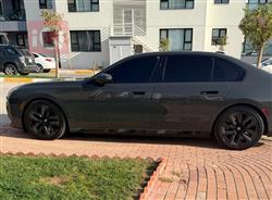 بي ام دبليو الفئة 7